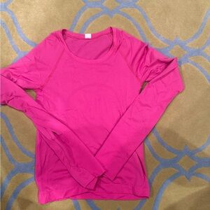 lululemon athletica Women's Pink Short Sleeve Tee